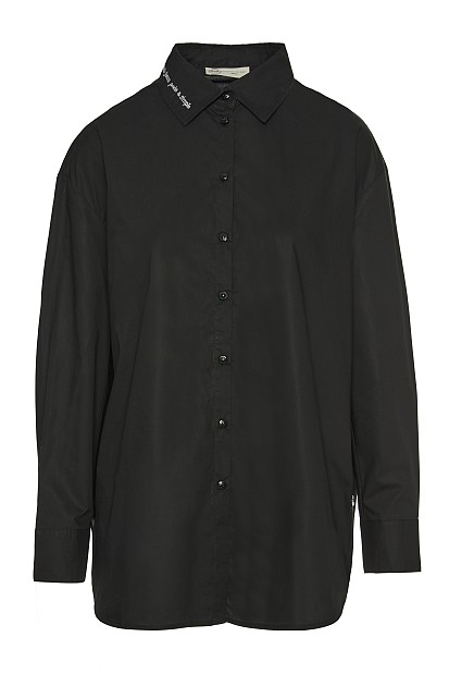 Shirt with embroidered back