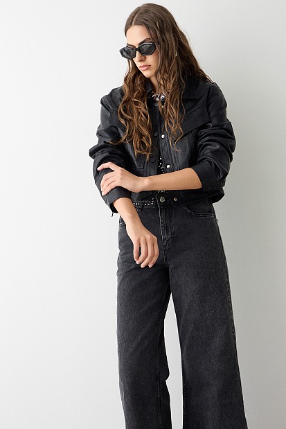 Κοντό τζάκετ δερματίνη