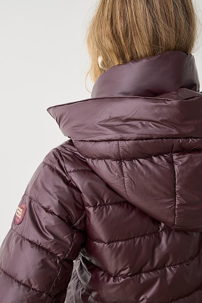 Puffer jacket with detachable hood