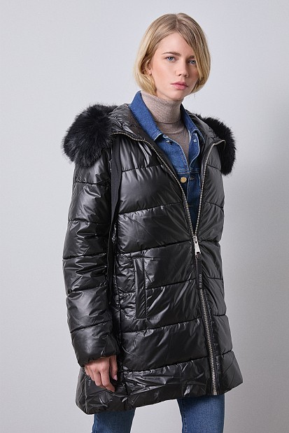 Mid-length puffer jacket