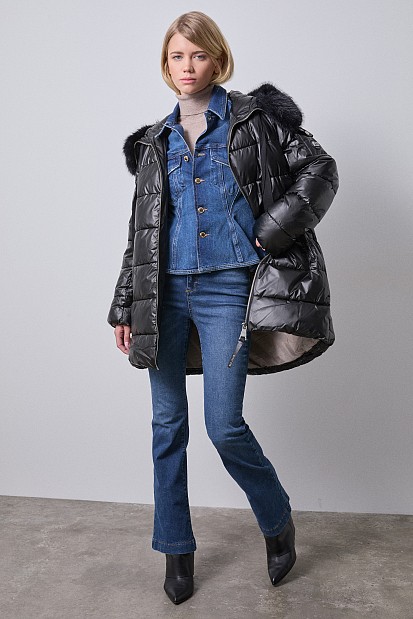 Mid-length puffer jacket