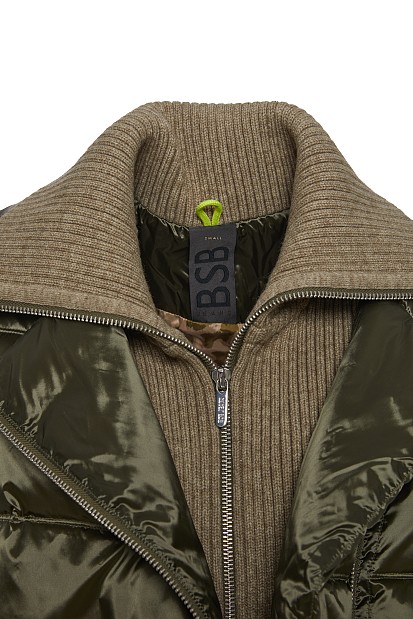 Puffer jacket with rib detail