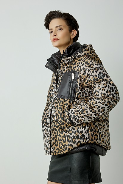 Animal print puffer jacket