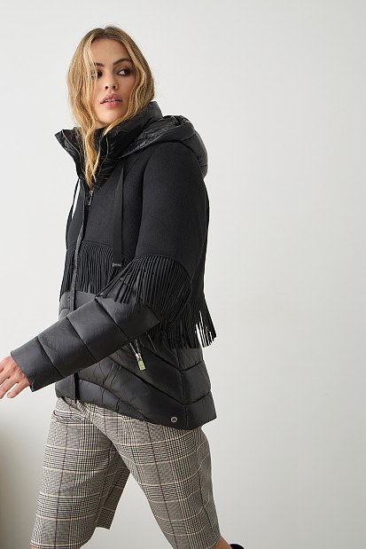 Puffer μπουφάν με κρόσια