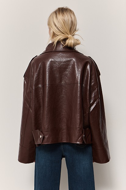 Chaqueta oversize efecto piel