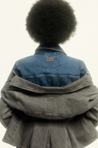 Tailored-waist denim jacket