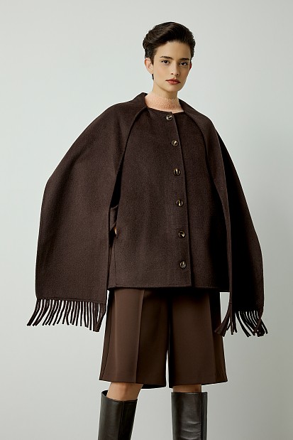 Shorline coat with scarf