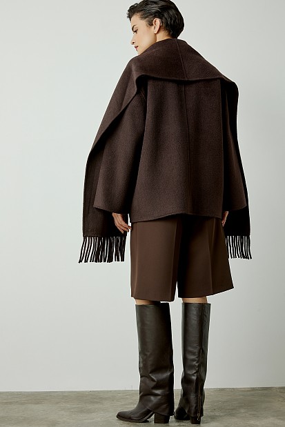Shorline coat with scarf