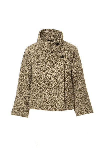 Shortline boucle coat with collar
