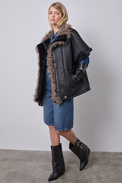 Leather look vest with fur