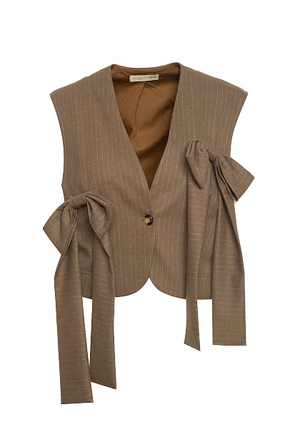 Striped vest with applique bows