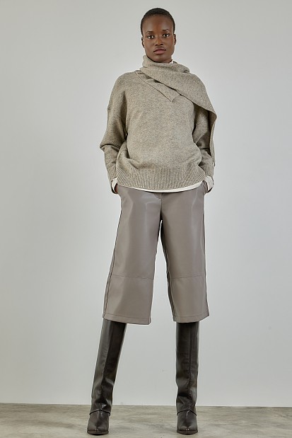 Leather look bermuda