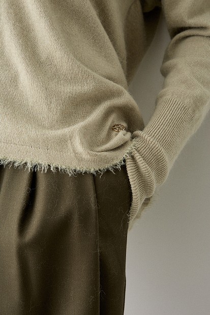 Sweater with V neckline