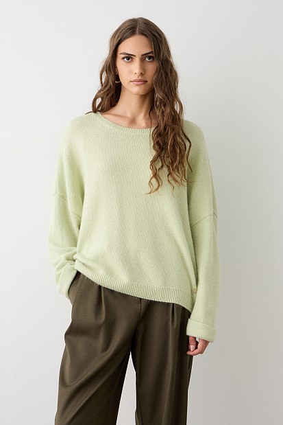 Sweater with reversed sleeves