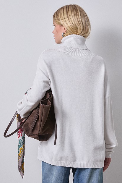 Oversized sweater with turtleneck