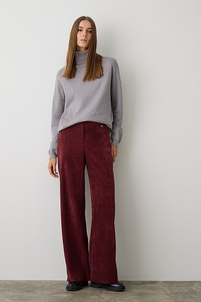 Oversized sweater with turtleneck