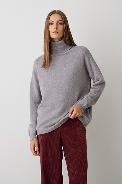 Oversized sweater with turtleneck