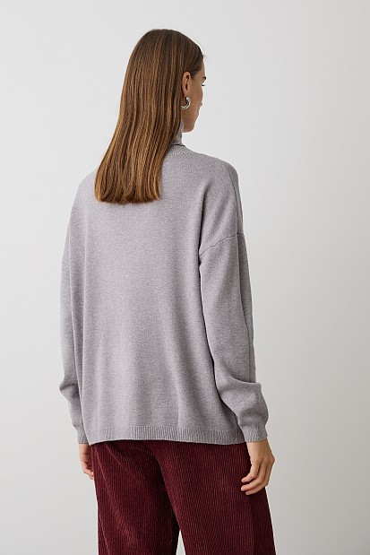 Oversized sweater with turtleneck