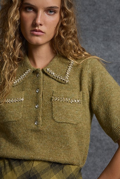 Short sleeve sweater