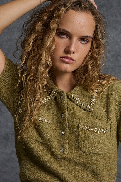 Short sleeve sweater