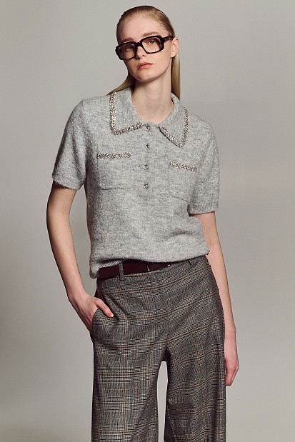 Short sleeve sweater