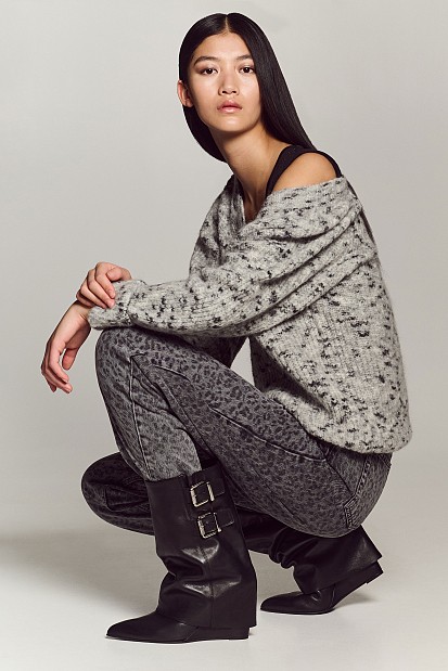 Multicolor V-neck sweater