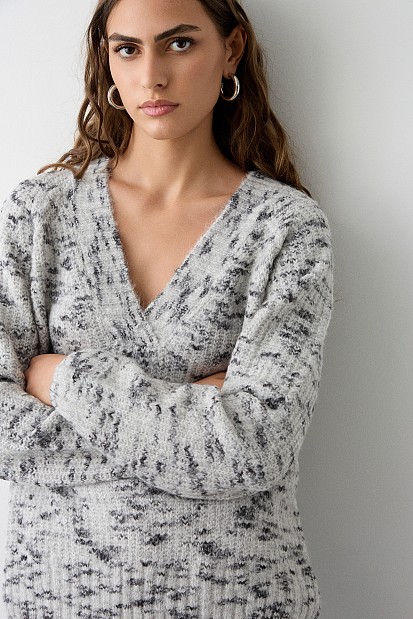 Multicolor V-neck sweater