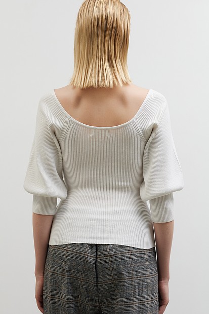 Ribbed top with ballon sleeves