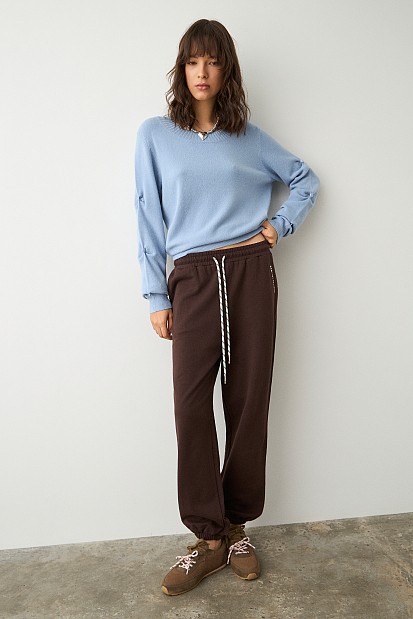 Sweater with gathered sleeves