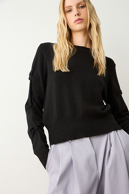 Sweater with gathered sleeves