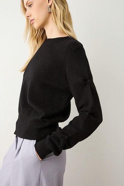 Sweater with gathered sleeves