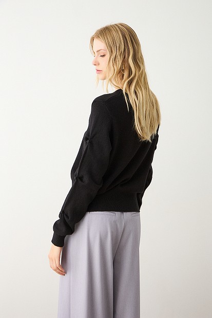 Sweater with gathered sleeves