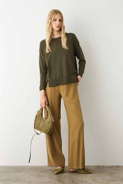 Πουλόβερ με κουμπιά στις μανσέτες