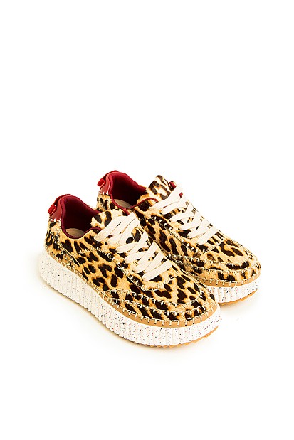 Leopard printed sneaker