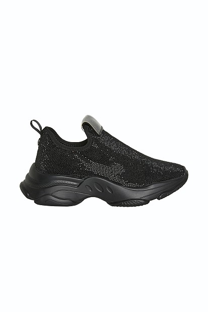 Sneakers with rhinestones