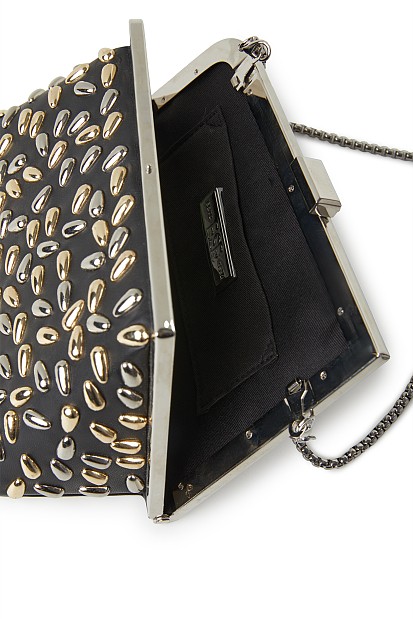 Clutch με τρουκς
