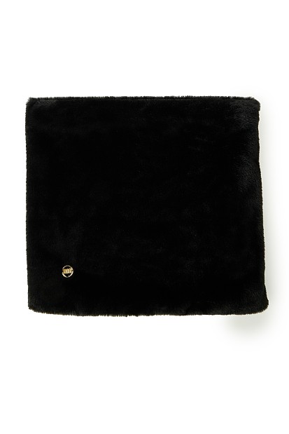 Faux fur scarf