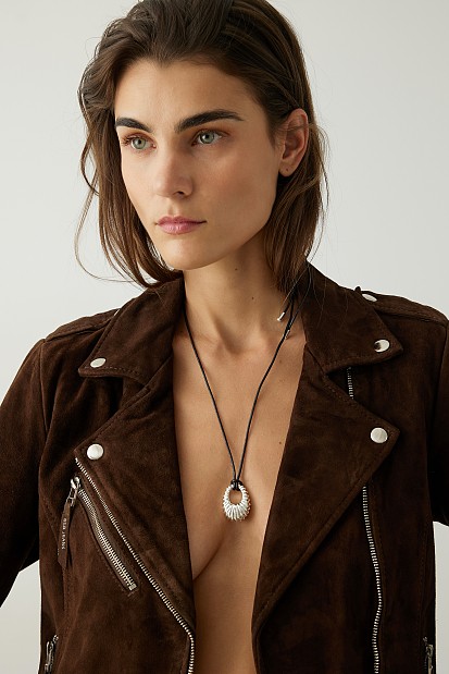 Necklace with adjustable string