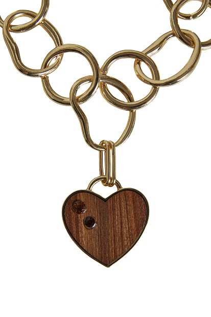 Necklace with hoops and heart