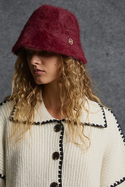 Furry bucket hat