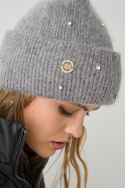 Πλεκτό σκουφάκι με στρας