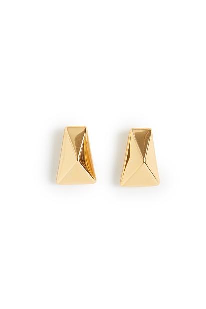 Earrings in geometric shape