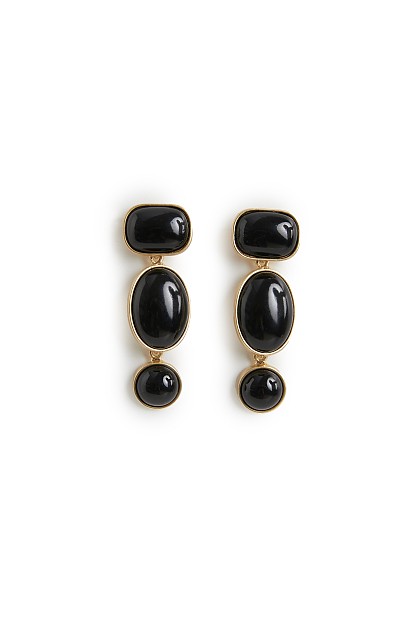 Hanging earrings with geometrical shapes