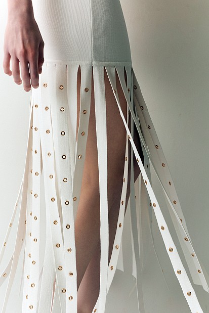 Maxi knitted fringed skirt