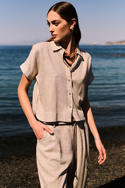 Shortsleeve shirt with linen touch