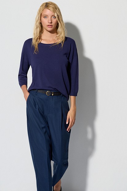 Sweater with 3/4 sleeves