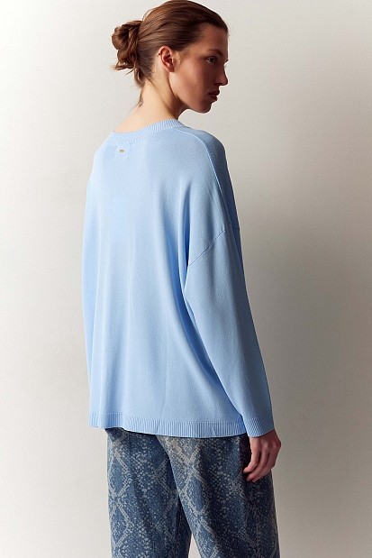 V neck sweater