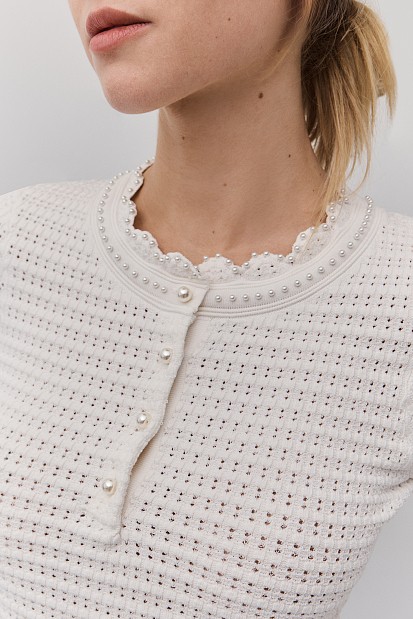 Knitted top with pearls