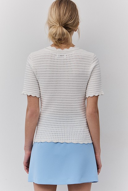 Knitted top with pearls