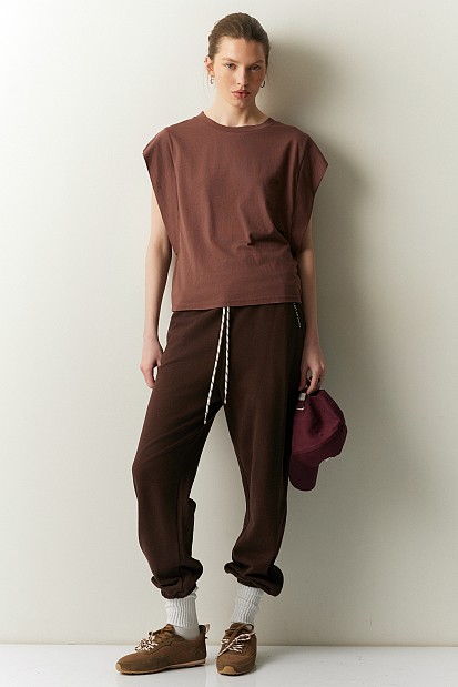 Sleeveless top